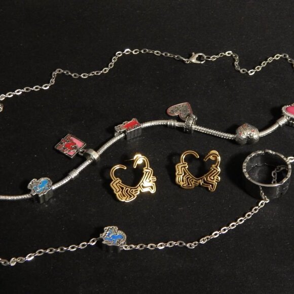 Keith Haring Inspired Design Jewelry Collection. - Picture 1 of 4